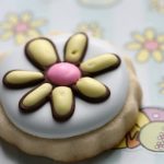 flower-cookie-with-crater-450x353