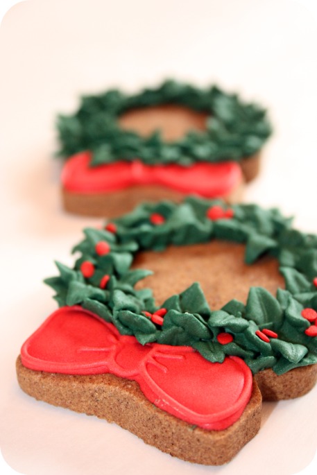 decorated cookie wreaths