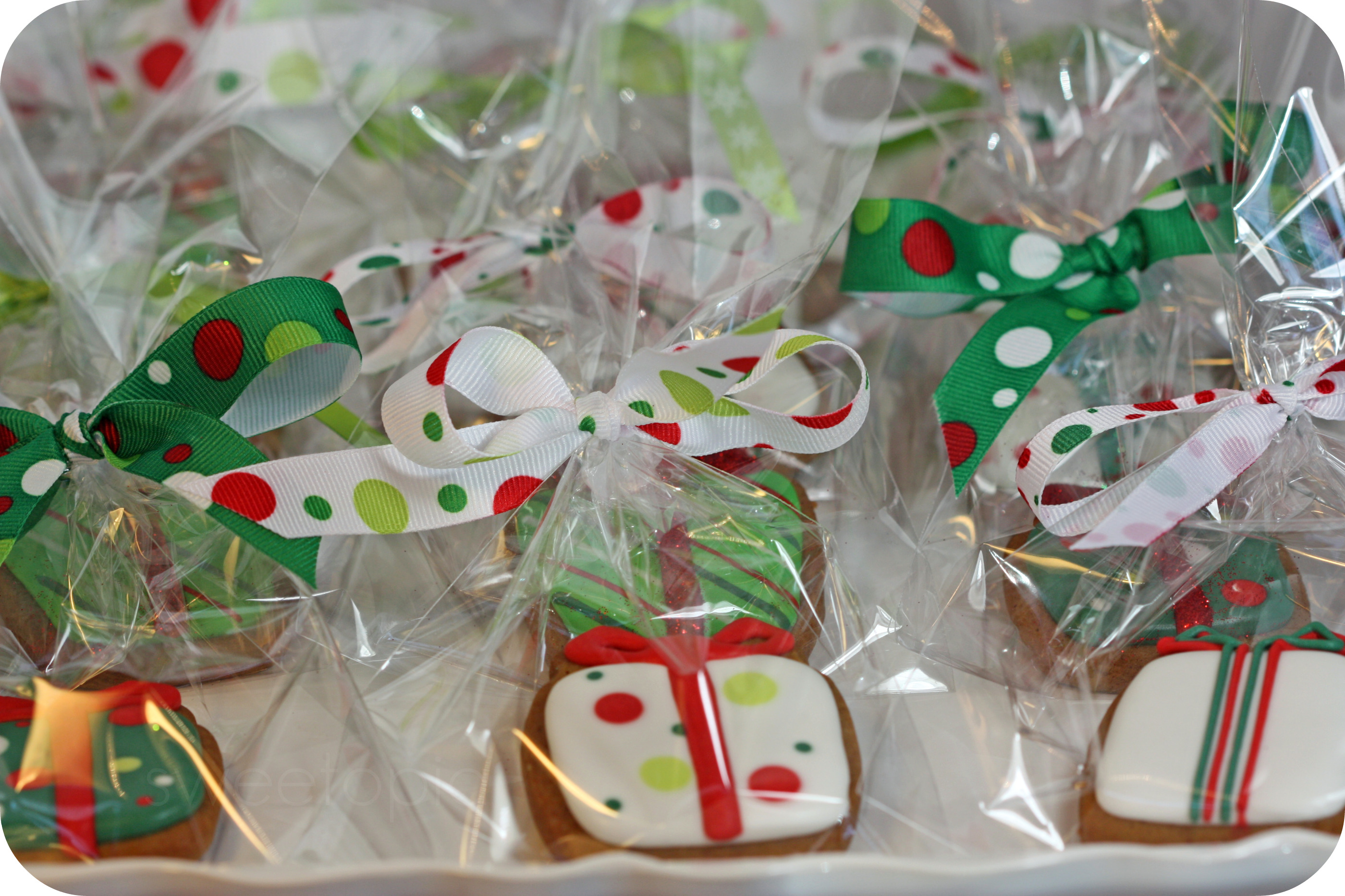 Decorated Christmas Cookies | Sweetopia