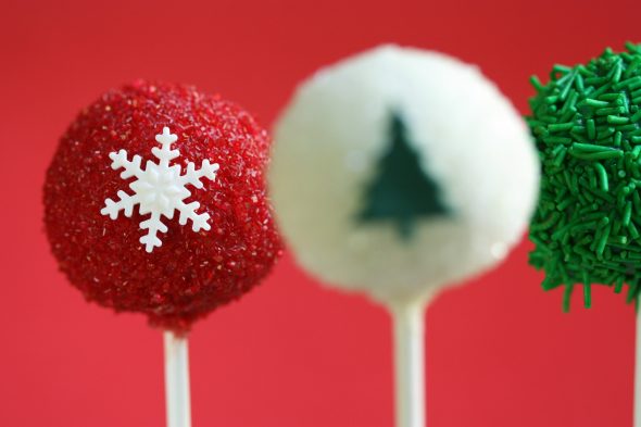 Polka Pops - So this year I'm going to be offering something a little  special... Christmas cake ball towers 🎄⛄️😍 there will be these two  designs to choose from and the flavours