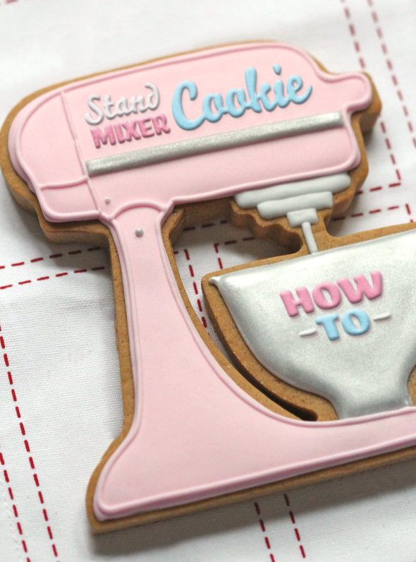 to Decorate Stand Mixer Cookies | Sweetopia