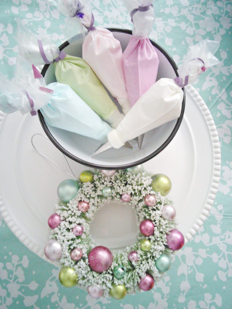 Pastel Christmas Cookies & Barn Light Electric Graniteware Bowls ...