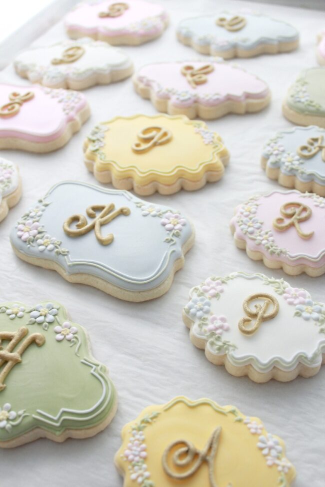 How to Make Lettered Cookies | Sweetopia