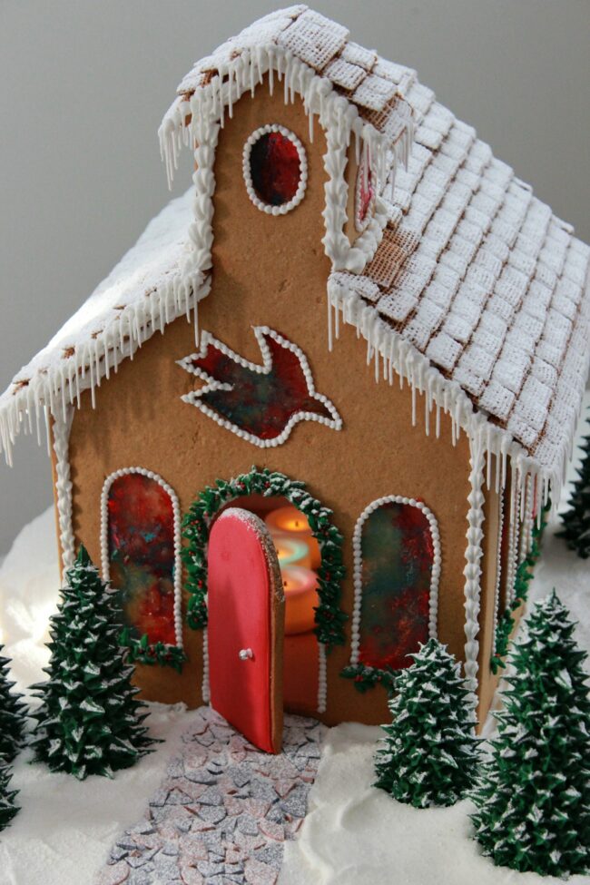 gingerbread-church-sweetopia