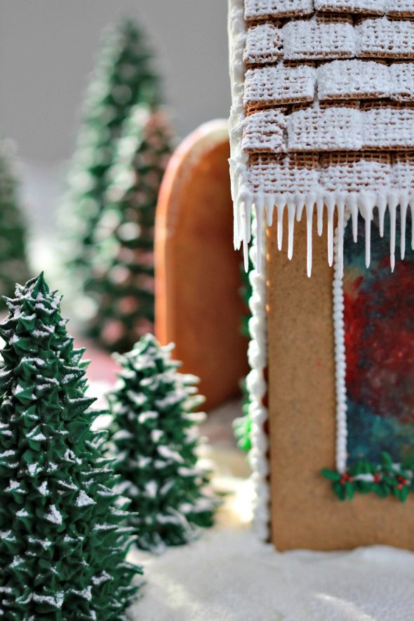 Gingerbread Church Sweetopia