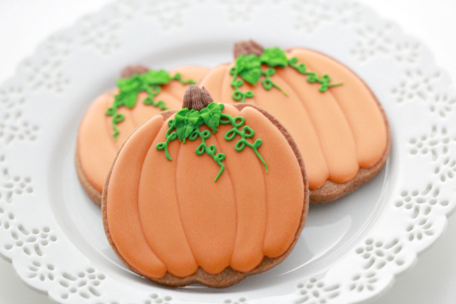 Easy Pumpkin Cookie Decorating Ideas