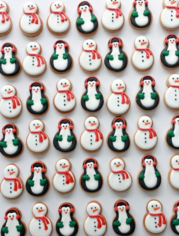 Video Tutorial ~ Snowmen and Penguin Decorated Cookies