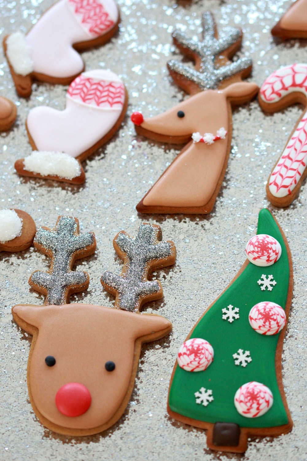 (Video) How to Decorate Christmas Cookies - Simple Designs ...
