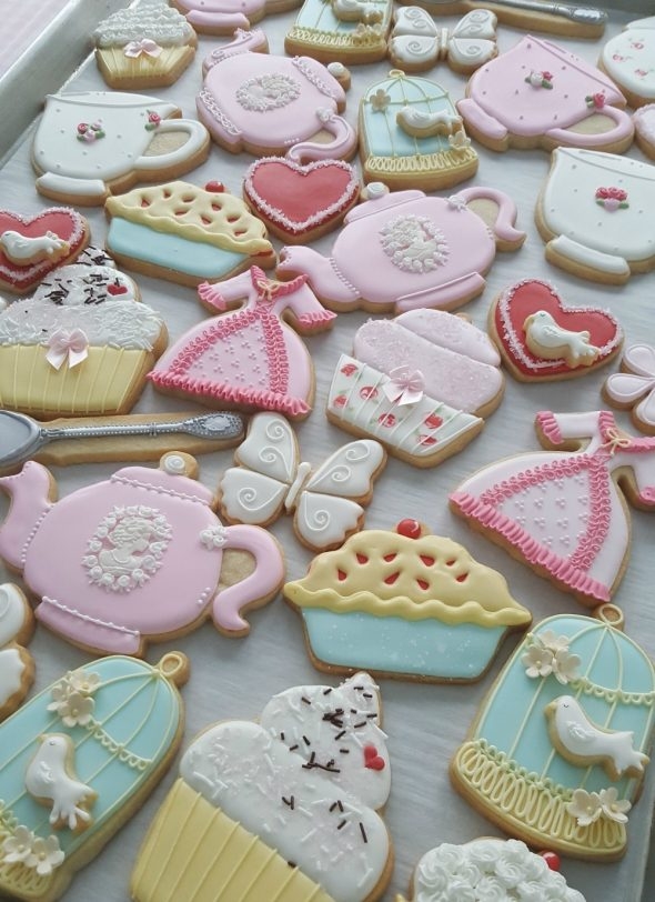 Valentines Tea Party Decorated Cookies | Sweetopia