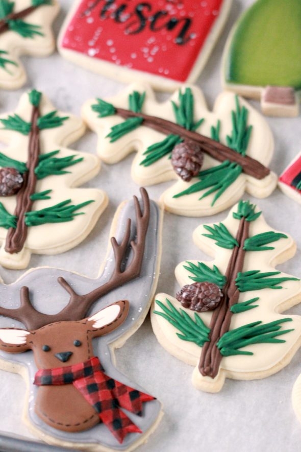 Pine and Deer Decorated Cookies_Chocolate Royal Icing Recipe