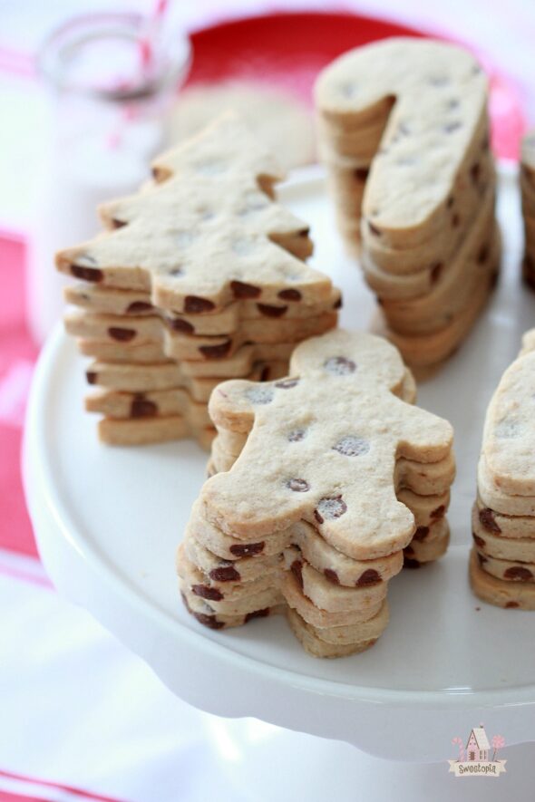 Oatmeal Chocolate Chip Cut Out Cookie Recipe | Sweetopia