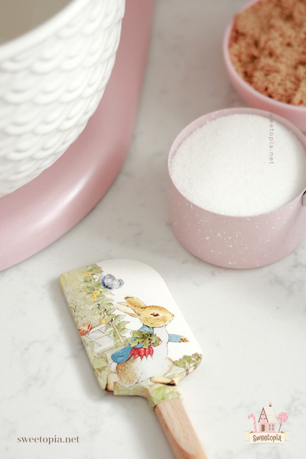 Peter Rabbit Spatula peter-rabbit-spatula-williams-sonoma
